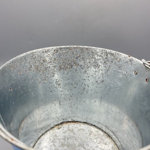 Bud Light Seltzer Metal Ice Beer Bucket & Handle Ice Pail Drink Parties - Picture 8 of 8